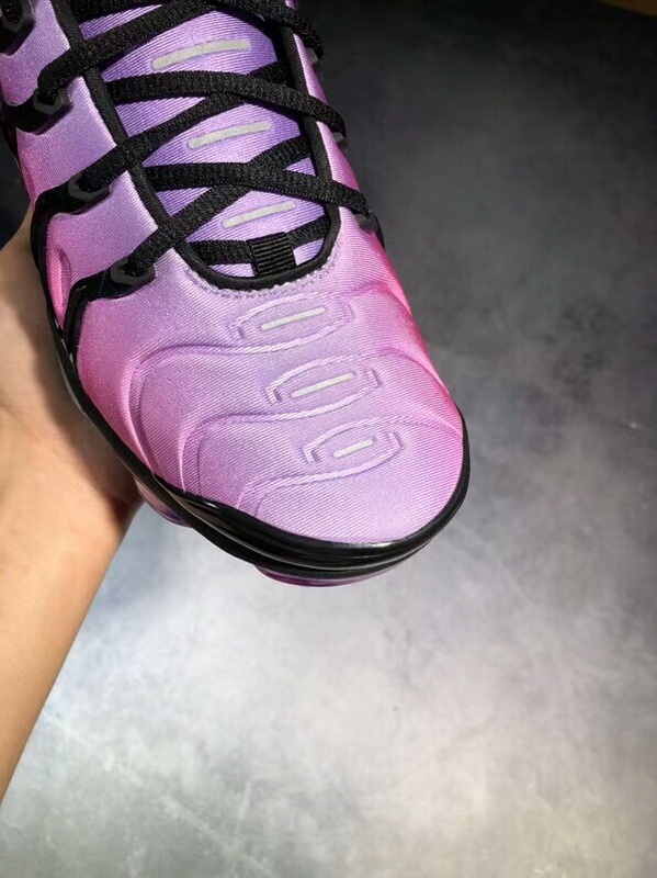 Authentic Nike Air Vapormax Plus women 1 